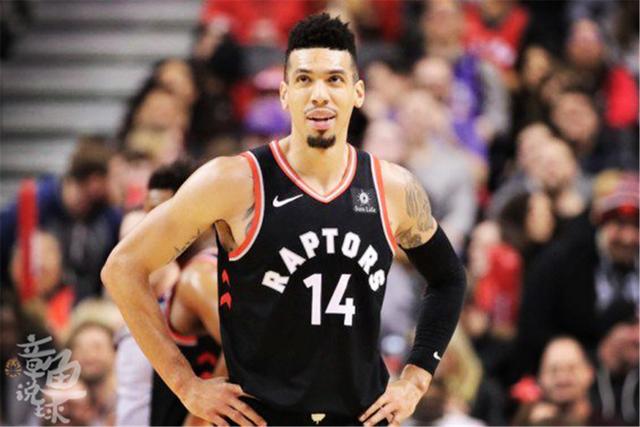 中国男篮传奇球星王治郅入选国际篮联名人堂