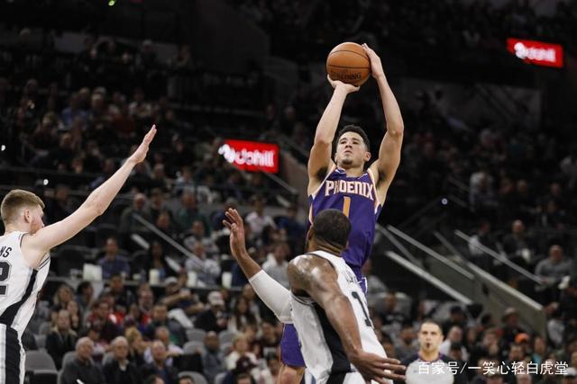 慢镜头：国米关注博洛尼亚前锋卡斯特罗