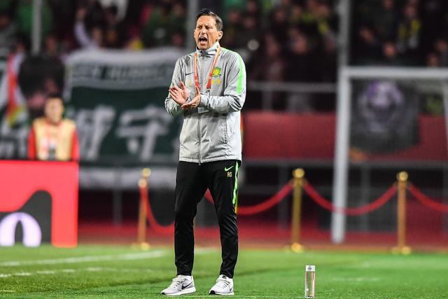 莱万加入欧冠百球俱乐部 进球效率比梅西C罗更高