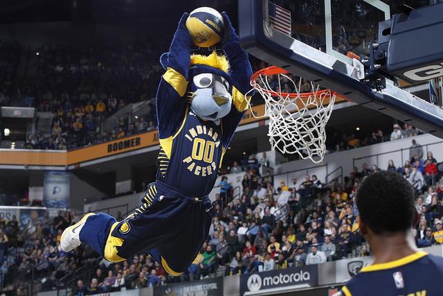 韩德君18+13辽宁胜福建 王岚嵚23分付豪22分